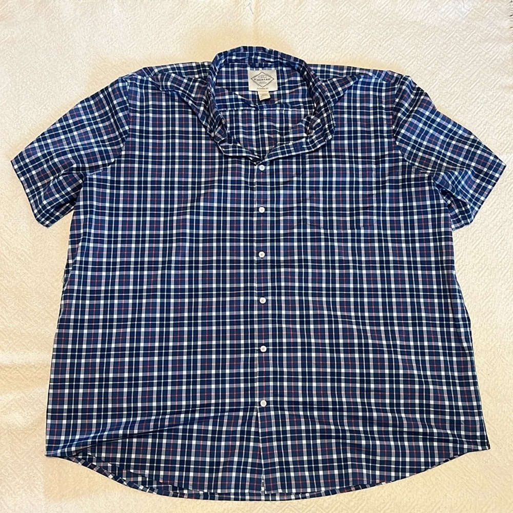 Men’s St. John’s bay 3XLT button down short sleeve shirt dress or work